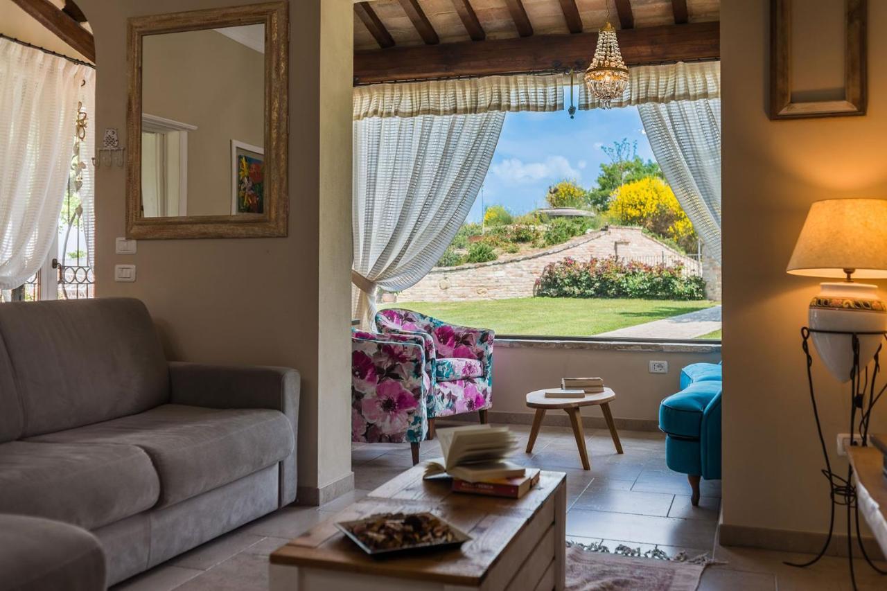 הוילה Fermignano Casa Emanuela מראה חיצוני תמונה