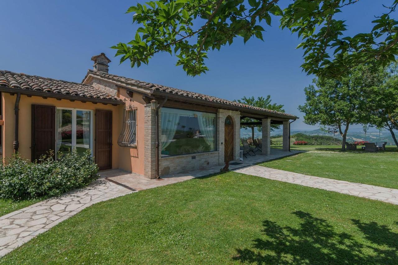 הוילה Fermignano Casa Emanuela מראה חיצוני תמונה